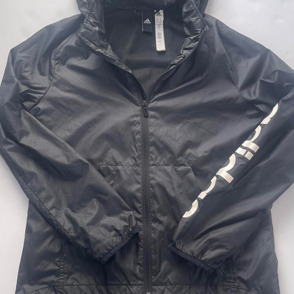 Adidas windbreaker womans blck